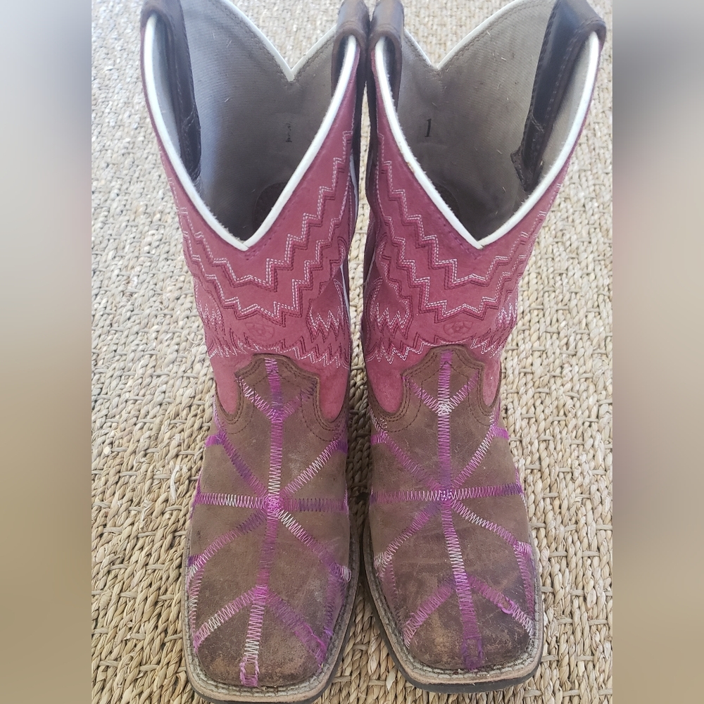 kids cowboy boots